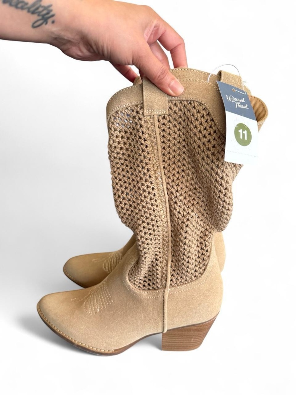 Universal Thread Beige Knit-Shaft Western Heeled Boots - Women